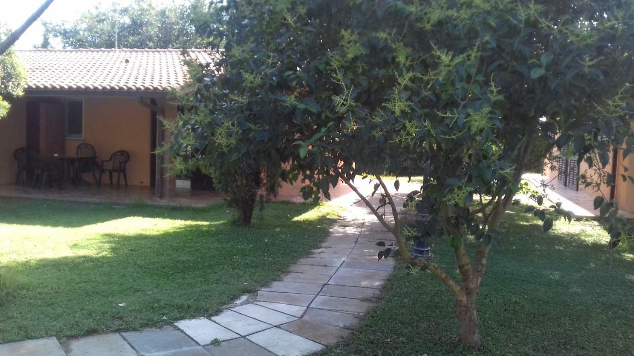 Le Tamerici Guest House Principina Terra Eksteriør bilde